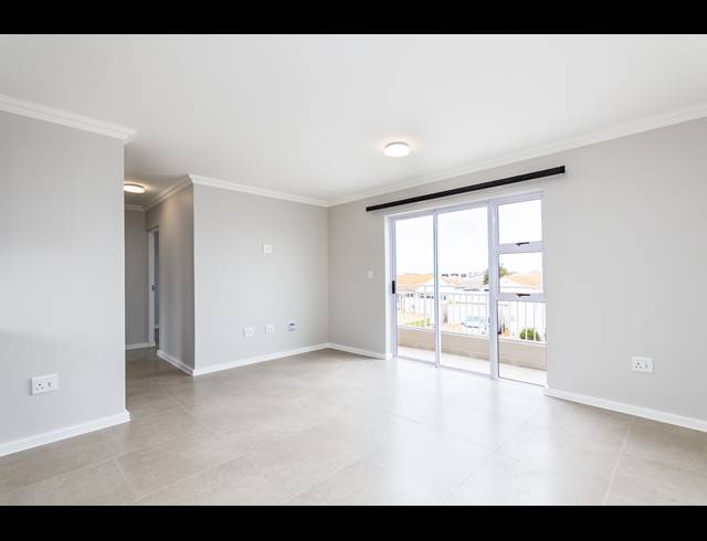 2 BEDROOM APARTMENT TO LET IN SUNNINGDALE